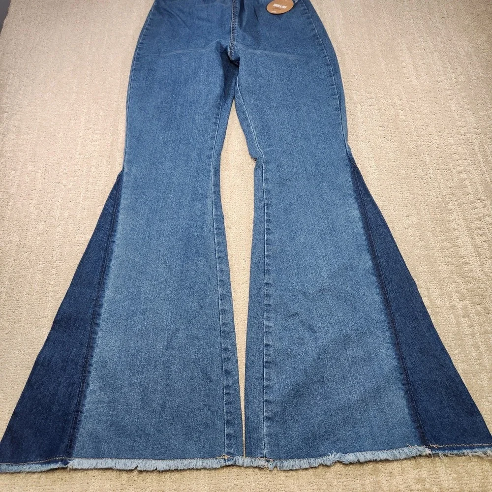 Bell Bottom Jeans Women 13 Super Flare Hi Rise Cowgirl Western Rodeo Boho NEW - Picture 1 of 11
